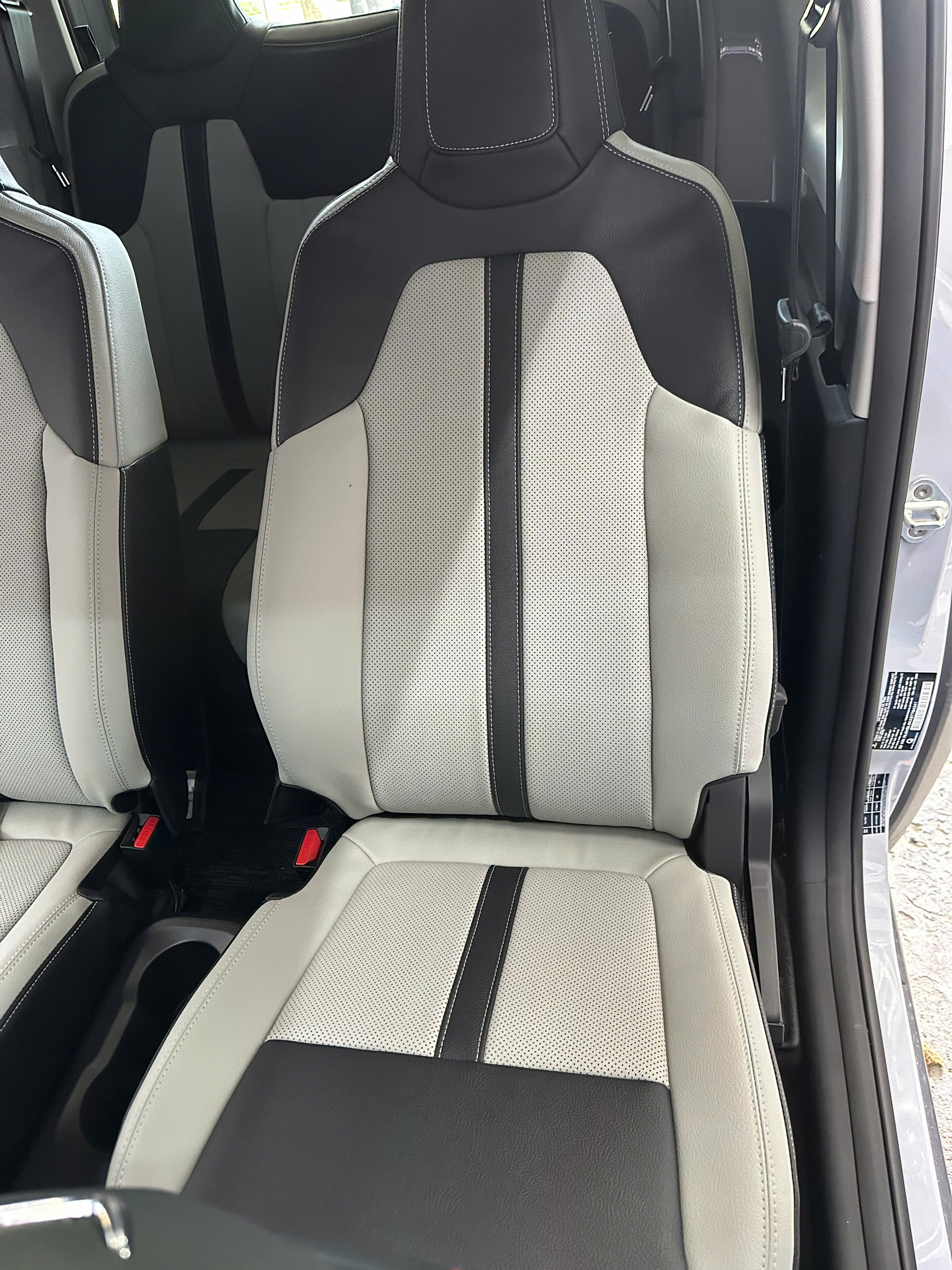 Chuyên bọc ghế da Napan cho VF3 mẫu mới tại Đà Nẵng 2025 - Ảnh 2